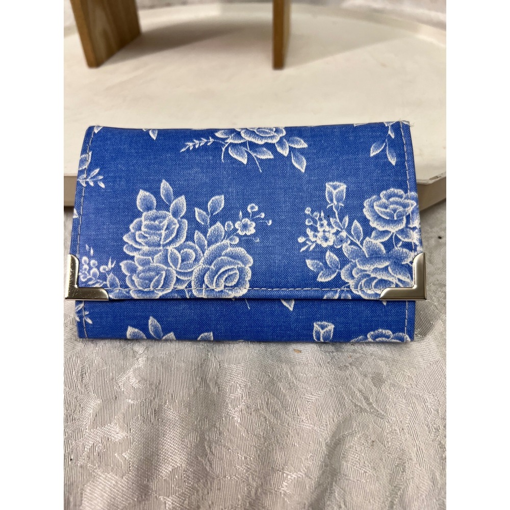 Blue Floral Fabric Trifold Wallet Kiss Lock Coin Purse Silver Metal Corners